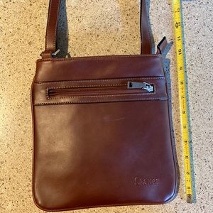 Stauer Brookland Leather Hip Bag